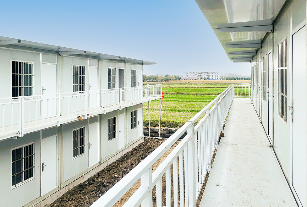 unfolding container houses