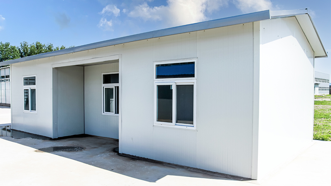 What are the benefits of custom container houses?